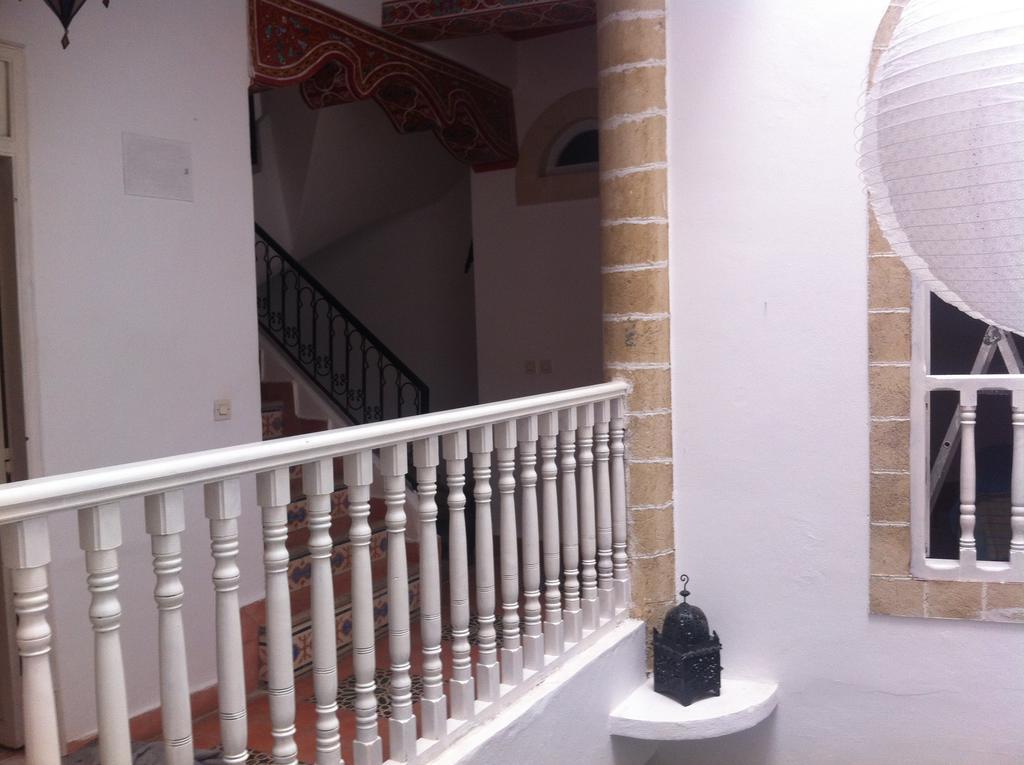 Riad Lalla Zina Есувейра Екстериор снимка