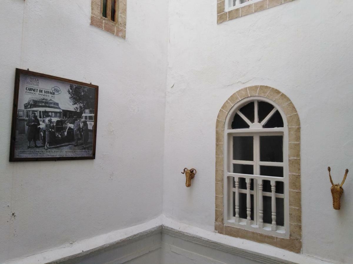 Riad Lalla Zina Есувейра Екстериор снимка