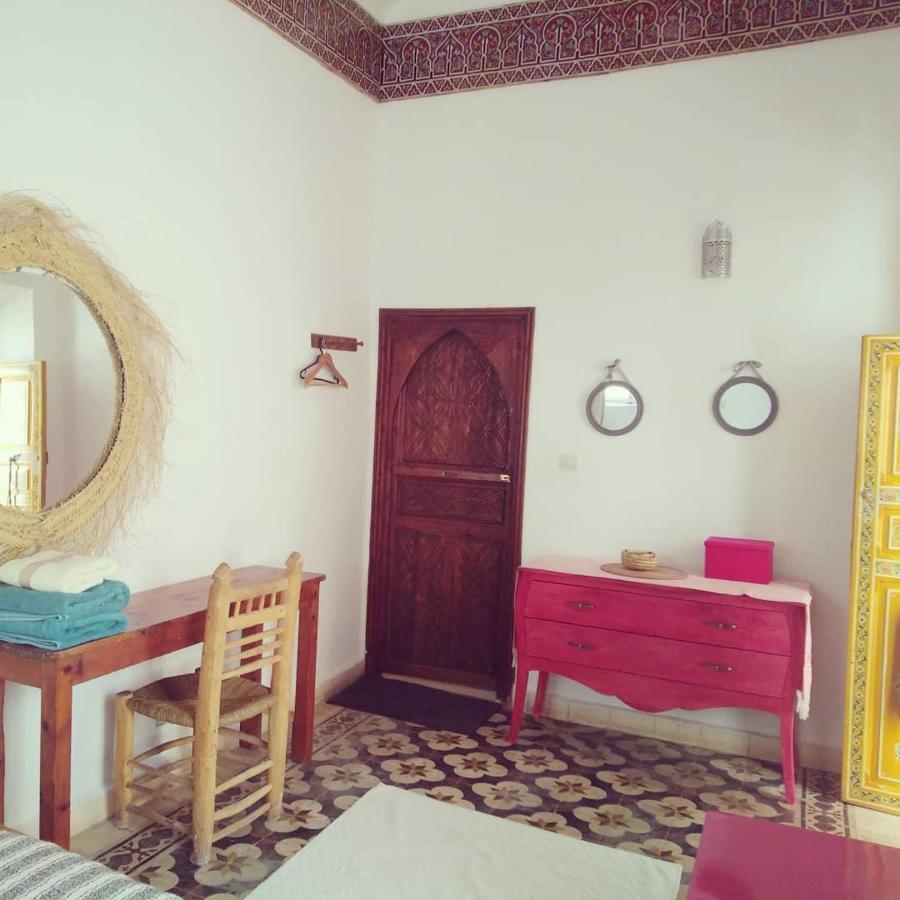 Riad Lalla Zina Есувейра Екстериор снимка