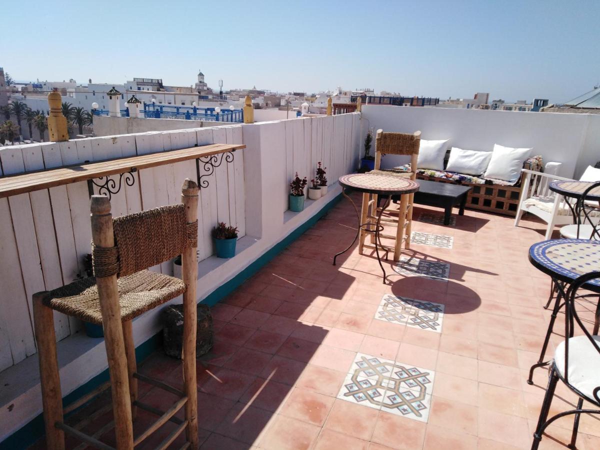 Riad Lalla Zina Есувейра Екстериор снимка