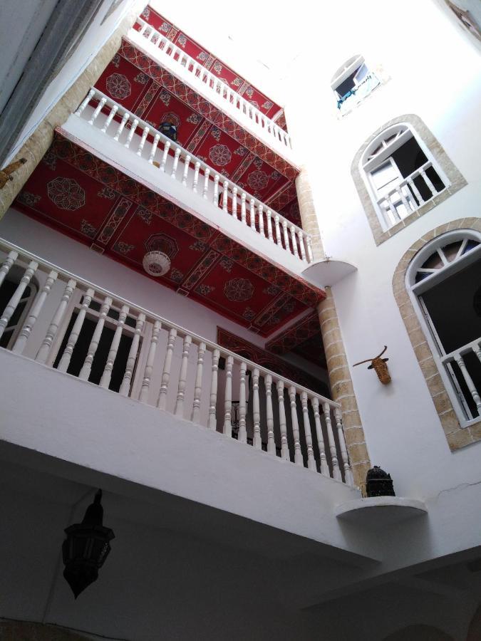 Riad Lalla Zina Есувейра Екстериор снимка